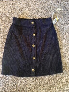 Wildflower Black Ribbed Skirt with Tag